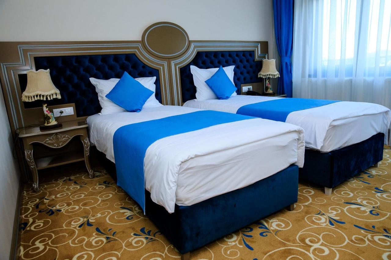 La Casa Cu Stuf Hotel Baldovinesti Екстериор снимка