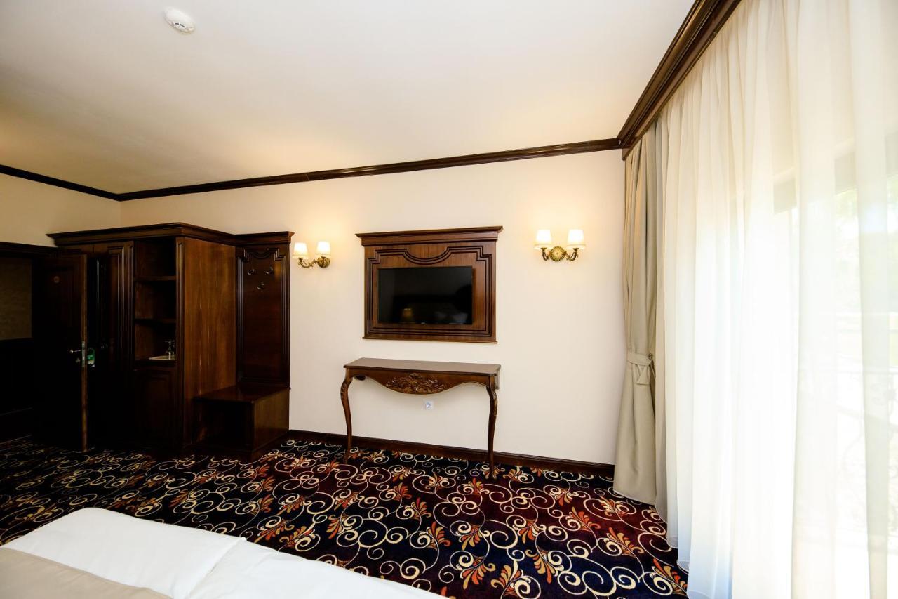 La Casa Cu Stuf Hotel Baldovinesti Екстериор снимка