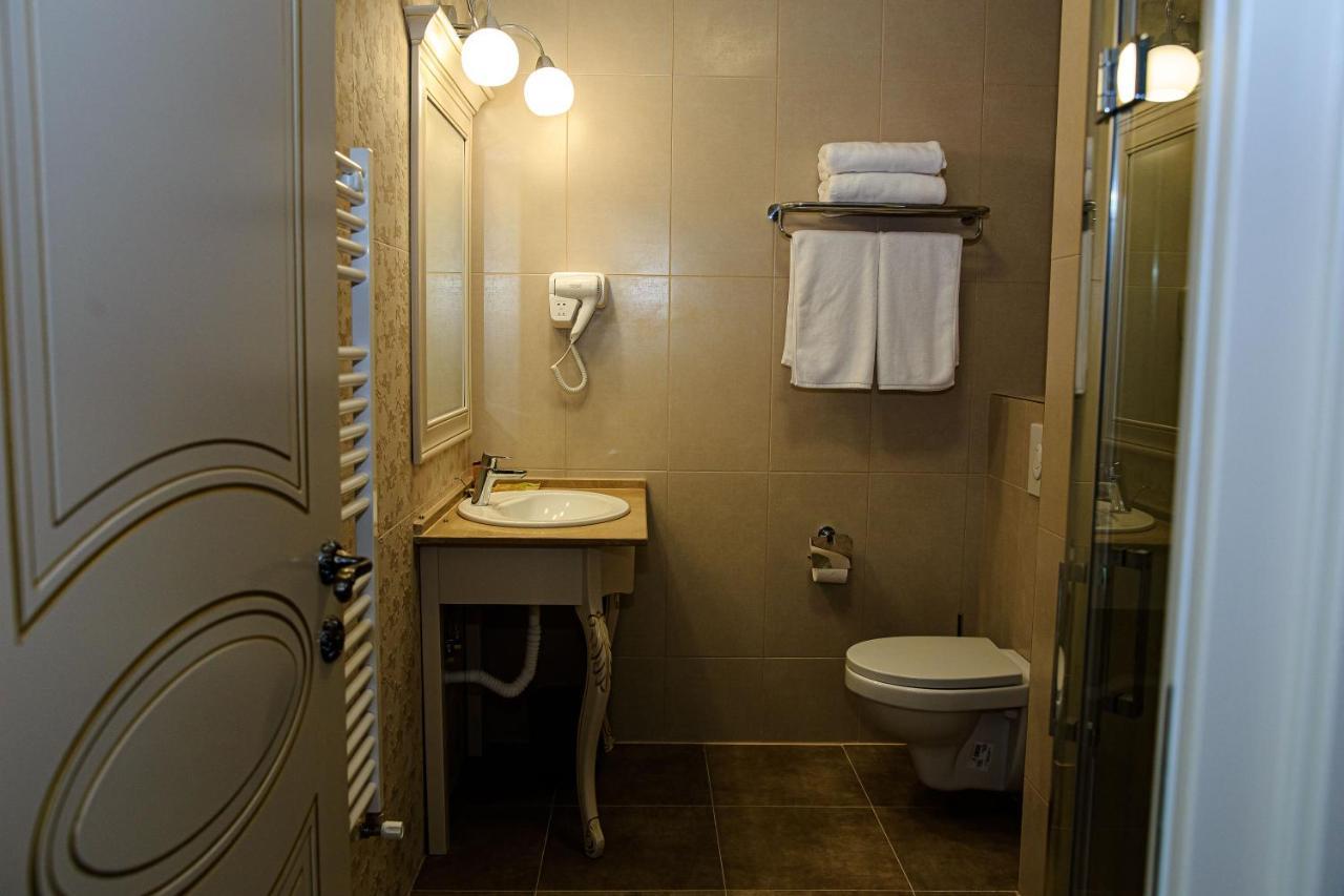 La Casa Cu Stuf Hotel Baldovinesti Екстериор снимка