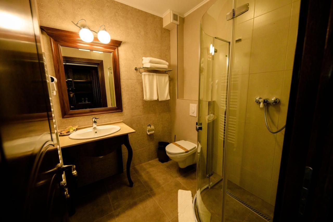 La Casa Cu Stuf Hotel Baldovinesti Екстериор снимка